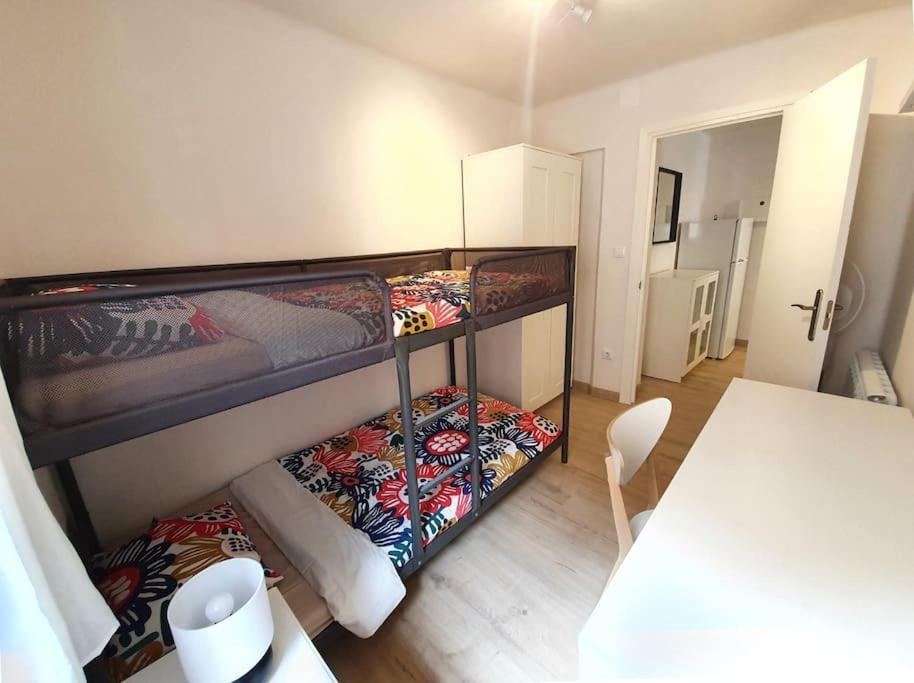 Acogedor Piso En El Centro De Sabinanigo公寓 外观 照片